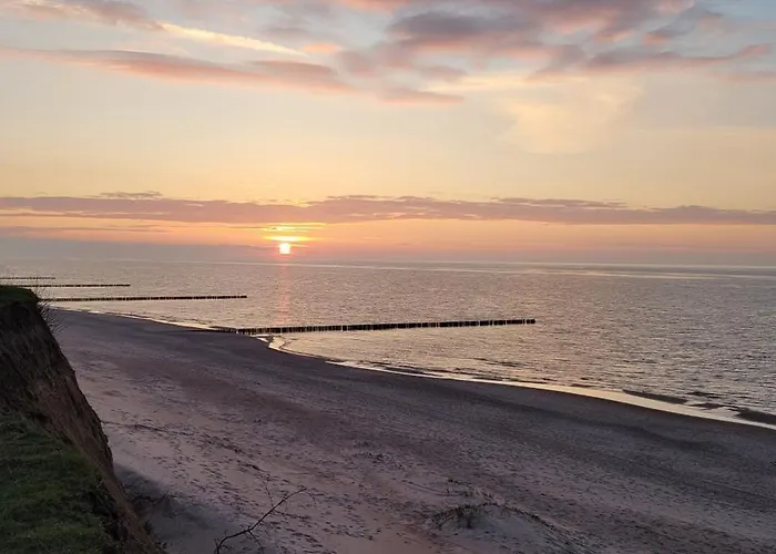 Aparthouse Cliff By Orka 150 M And Sea Ferienhaus Trzęsacz